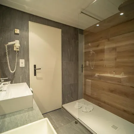 Presso Europa * São Moritz