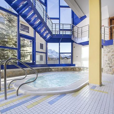 Presso Europa Apartment St. Moritz